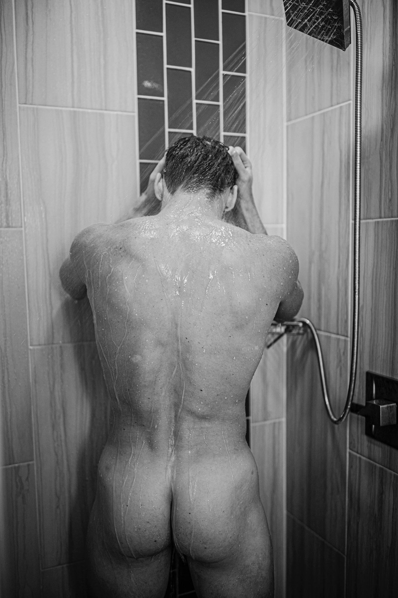 Dan: When Male Body Hair Becomes Art
