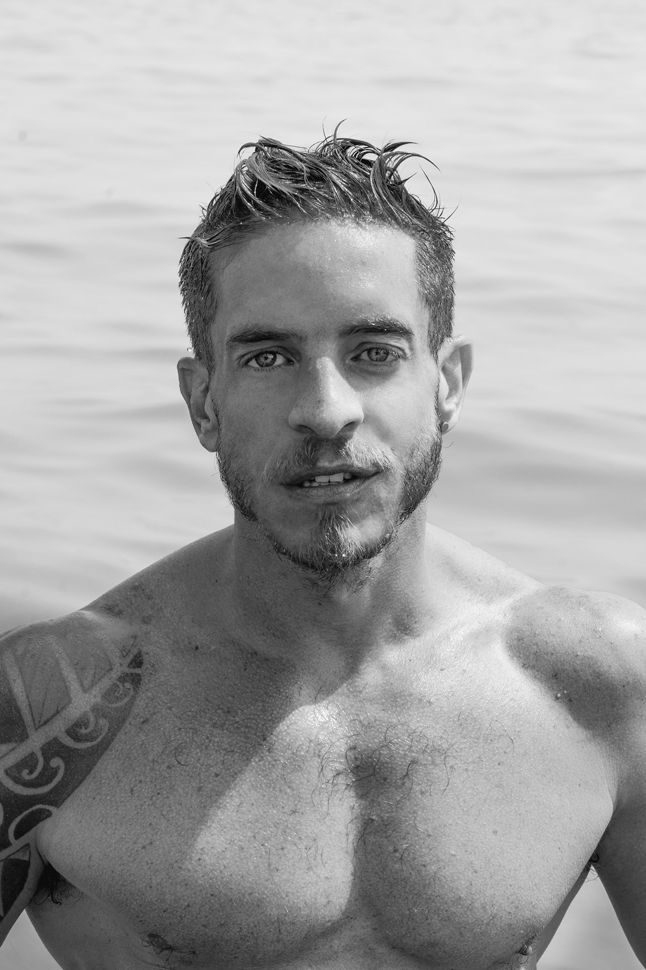Dave Wikkinson, Pure Sensuality on the Beach