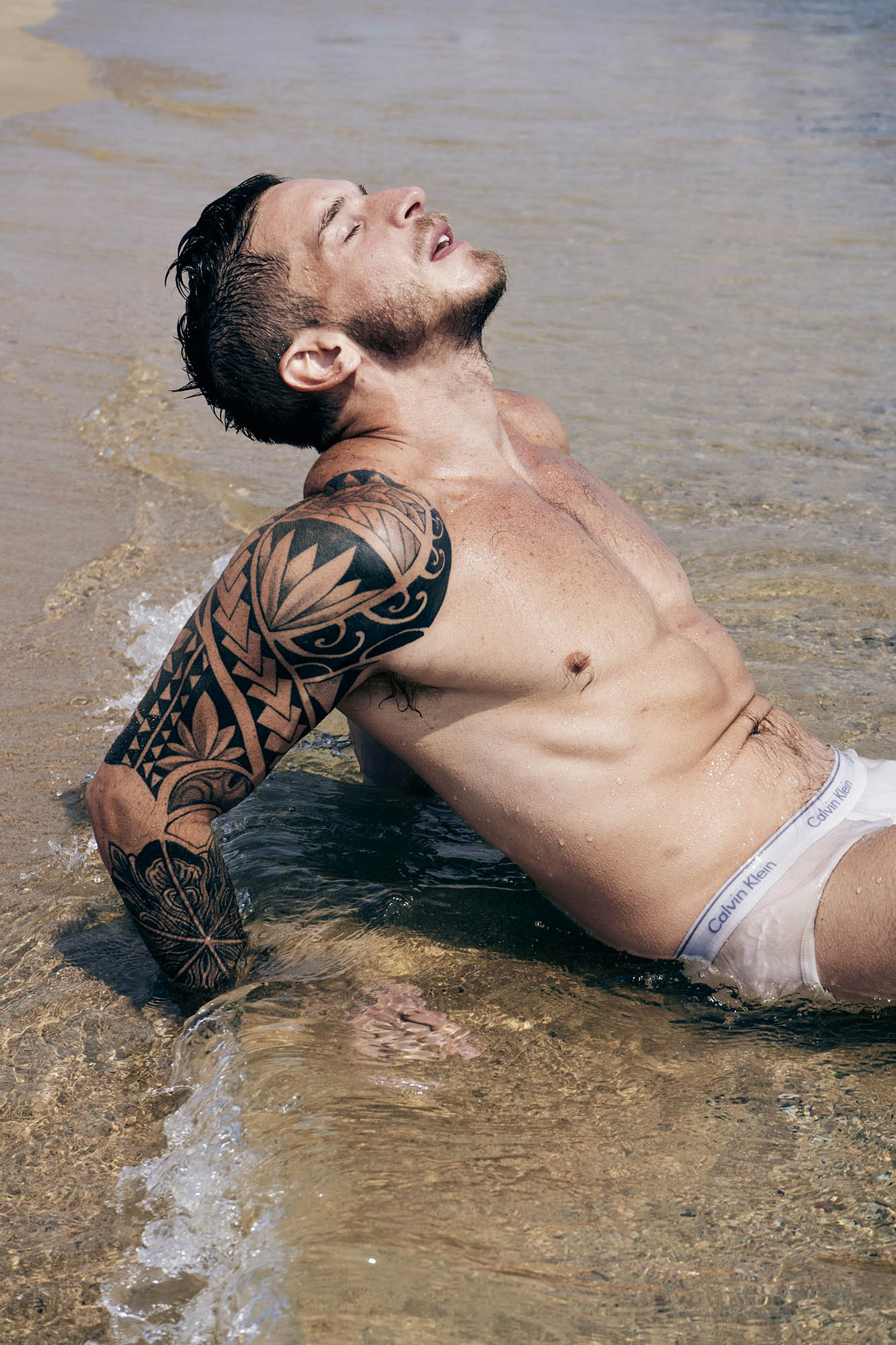 Dave Wikkinson, Pure Sensuality on the Beach