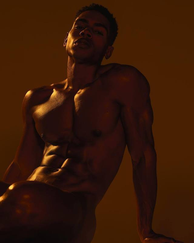 Denzell Theodore: An Alluring Anatomical Reveal!