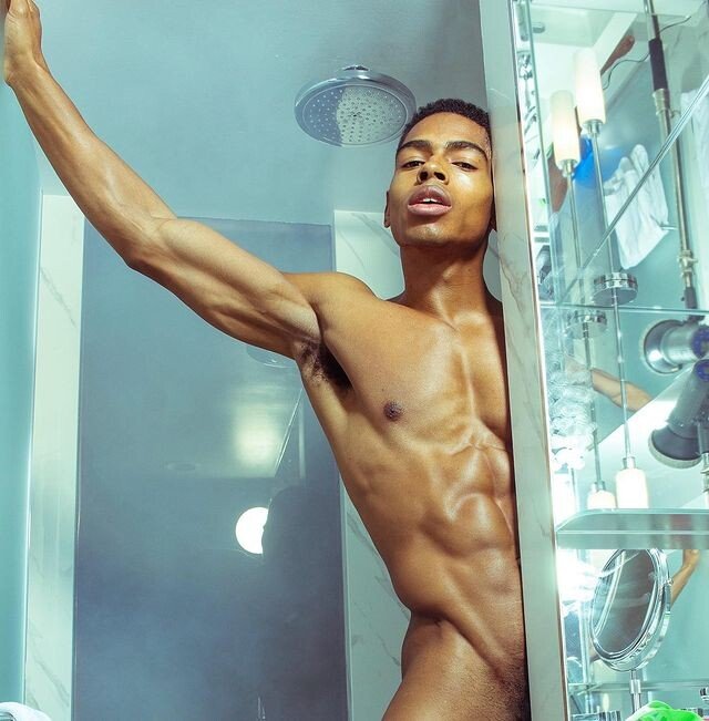 Denzell Theodore: An Alluring Anatomical Reveal!
