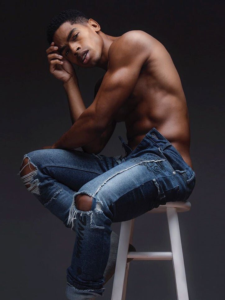 Denzell Theodore: An Alluring Anatomical Reveal!