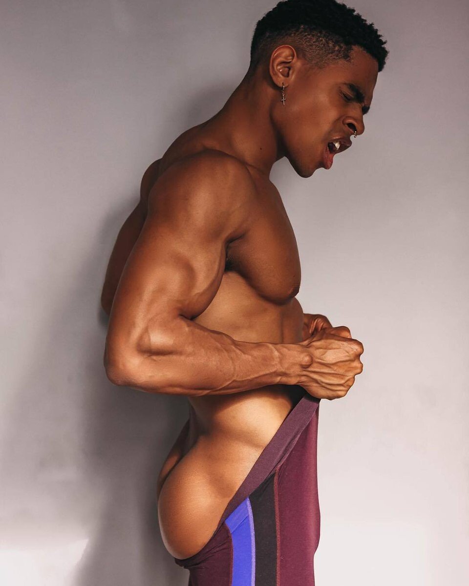 Denzell Theodore: An Alluring Anatomical Reveal!