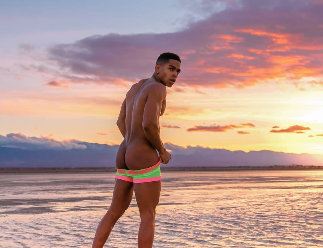 Denzell Theodore: The New Yorker with a Remarkable Rear
