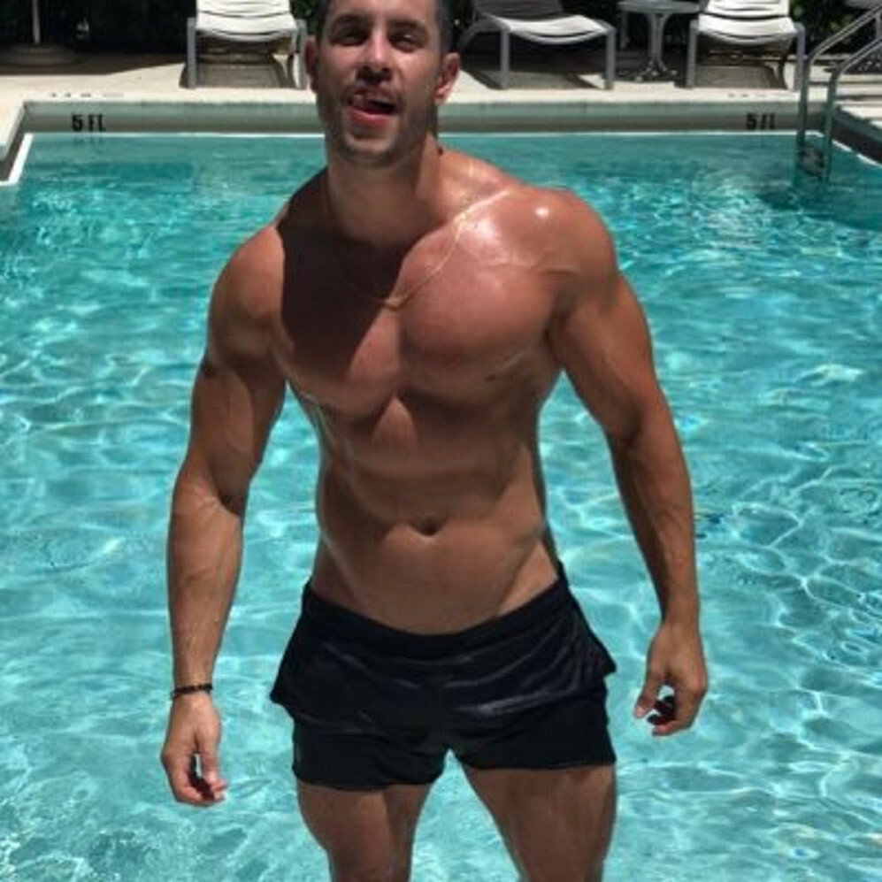 Duncan Saint: The American Sensation Tempting Both Men and Women