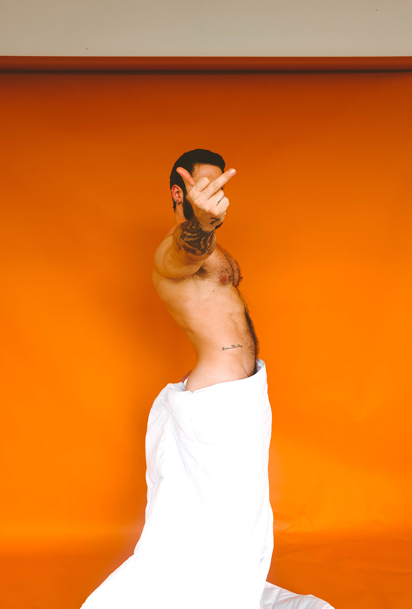 Eduardo Dean Knapp kicks back the covers and shows everything