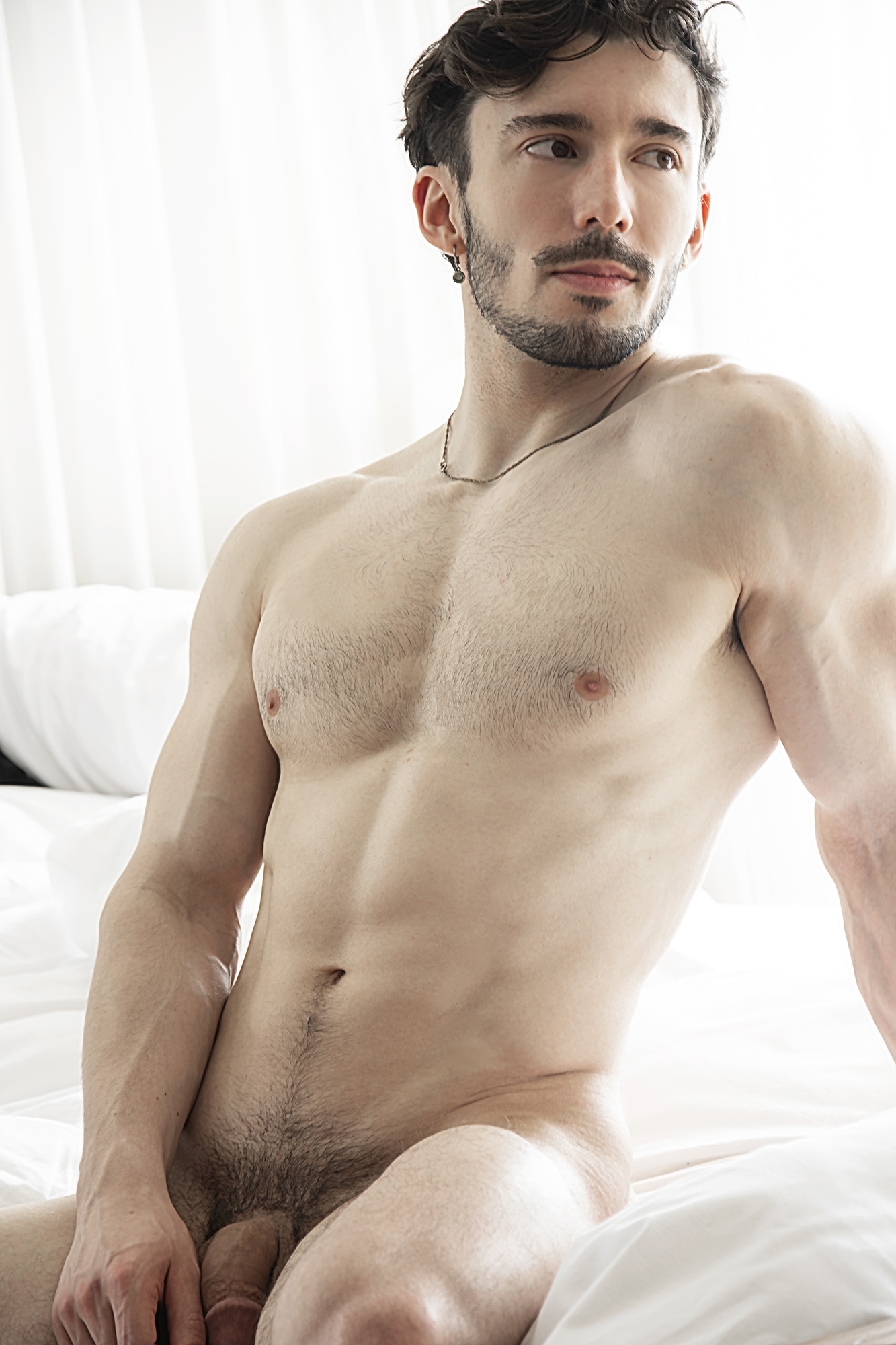 Eric, a handsome Canadian stud with an impressive body
