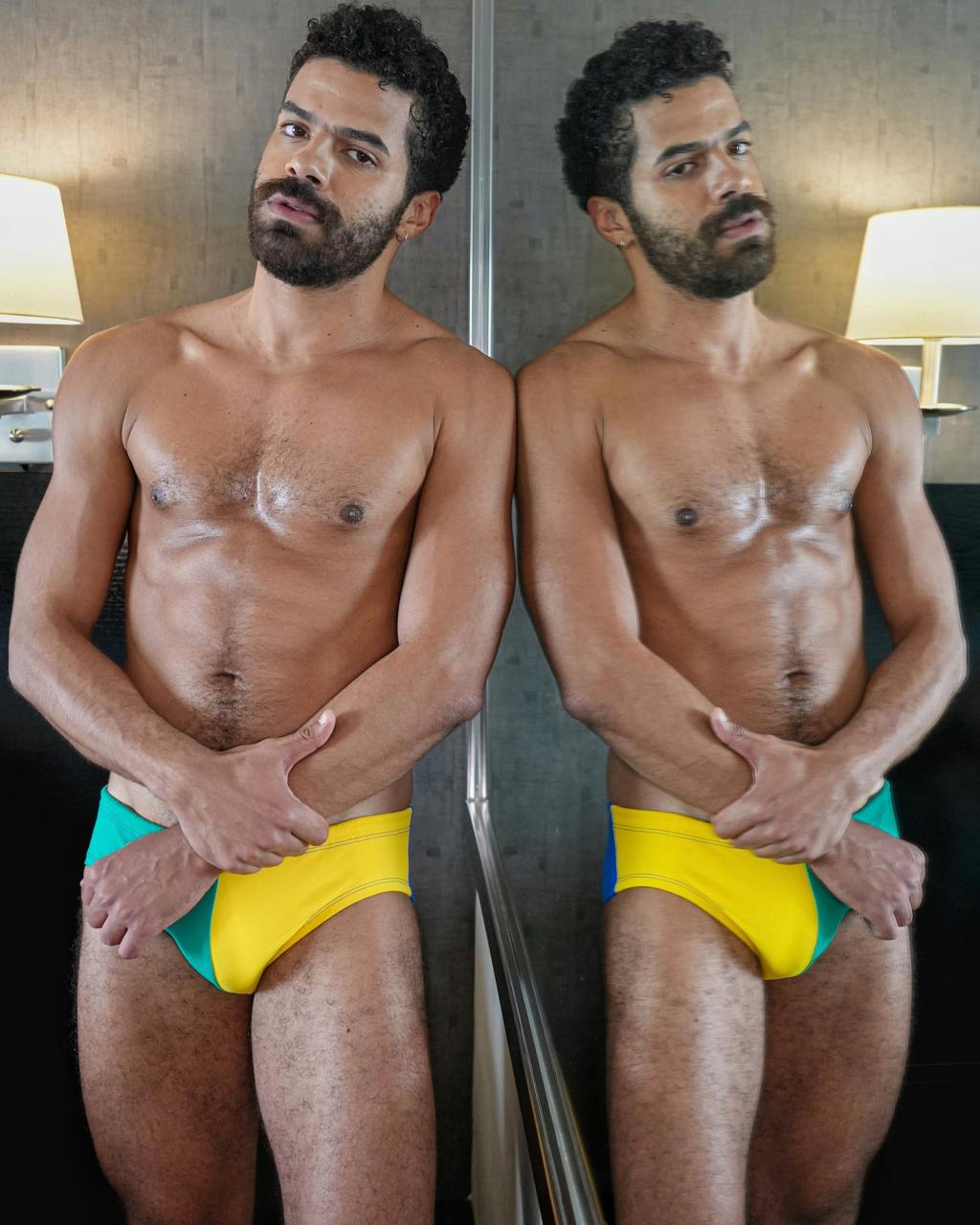 Evandro Almeida: The Hairy, Hung Brazilian Who Goes From Soccer Jersey to Full Nude