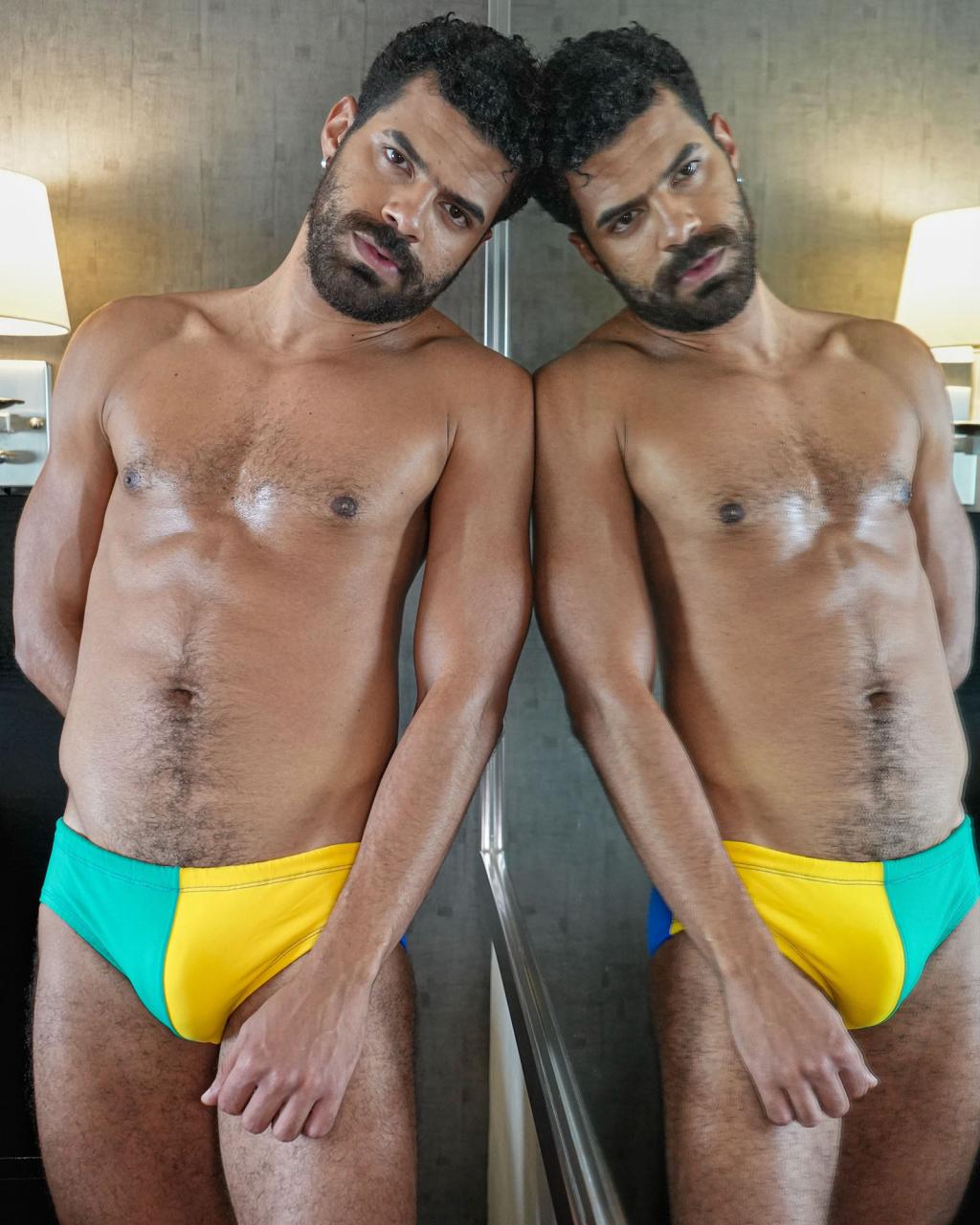 Evandro Almeida: The Hairy, Hung Brazilian Who Goes From Soccer Jersey to Full Nude