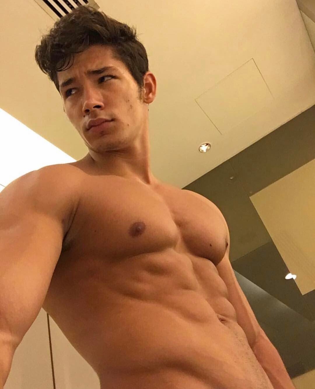 Fernando Skinner, Brazilian Nude Model