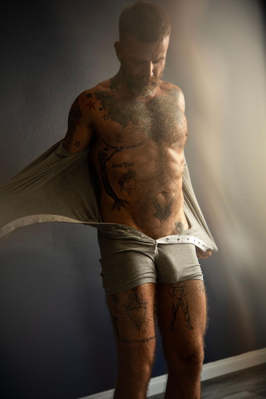 GREG HOLLYWOOD BY ASHTON JAY