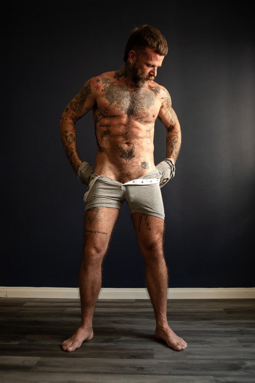 GREG HOLLYWOOD BY ASHTON JAY