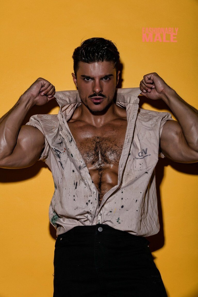 Handsome Spanish Hunk: Johnie Bravo Gjergjek