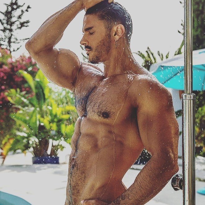 Handsome Spanish Hunk: Johnie Bravo Gjergjek