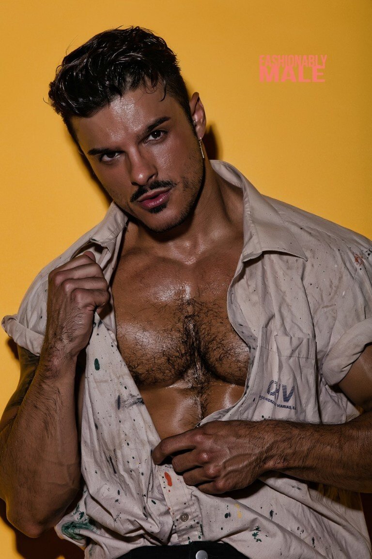 Handsome Spanish Hunk: Johnie Bravo Gjergjek