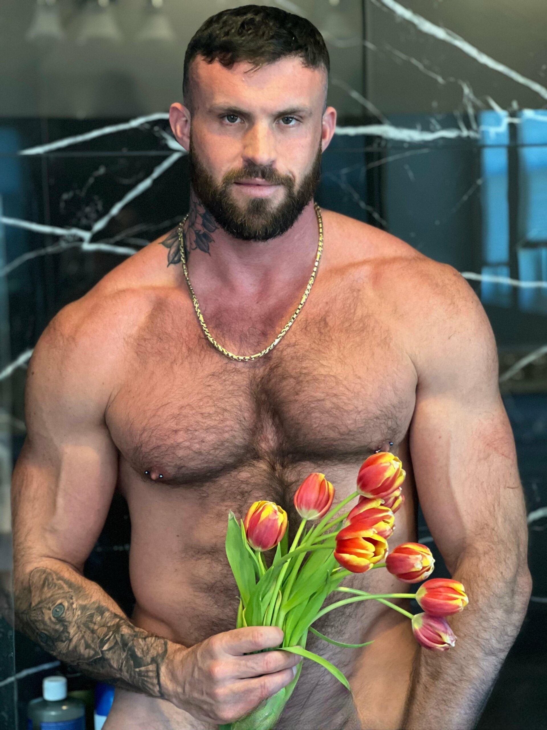 HugeAjax, the muscle beast with a donkey dick