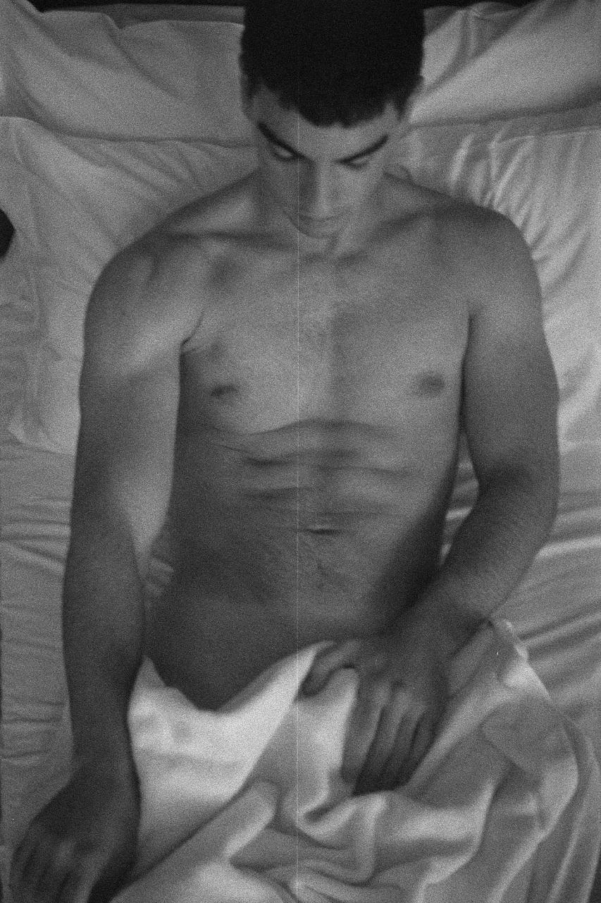 IN MY HOTEL ROOM – Nacho by Jon Ariza