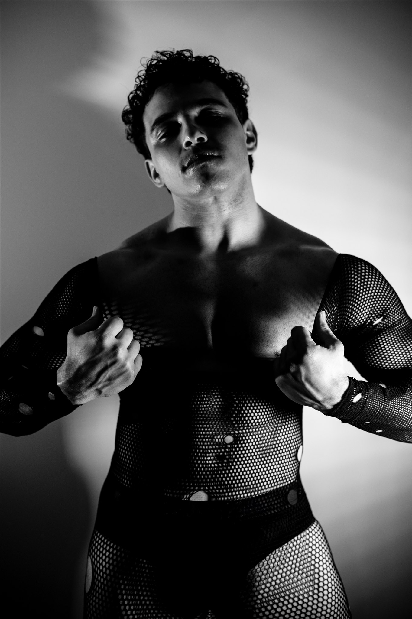 Ish, Mesh, Sweat & a Killer Gaze