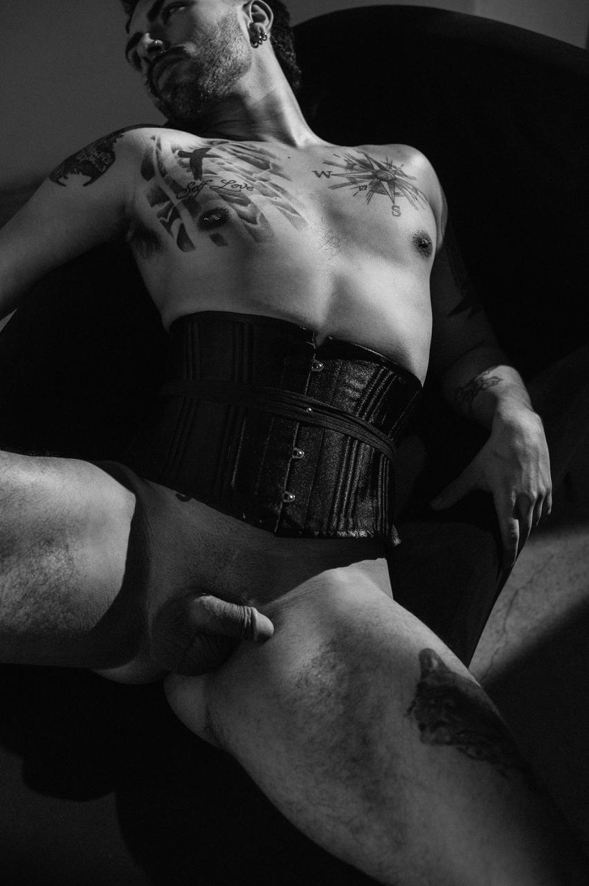 Jagger Zaas, brunette in black corset