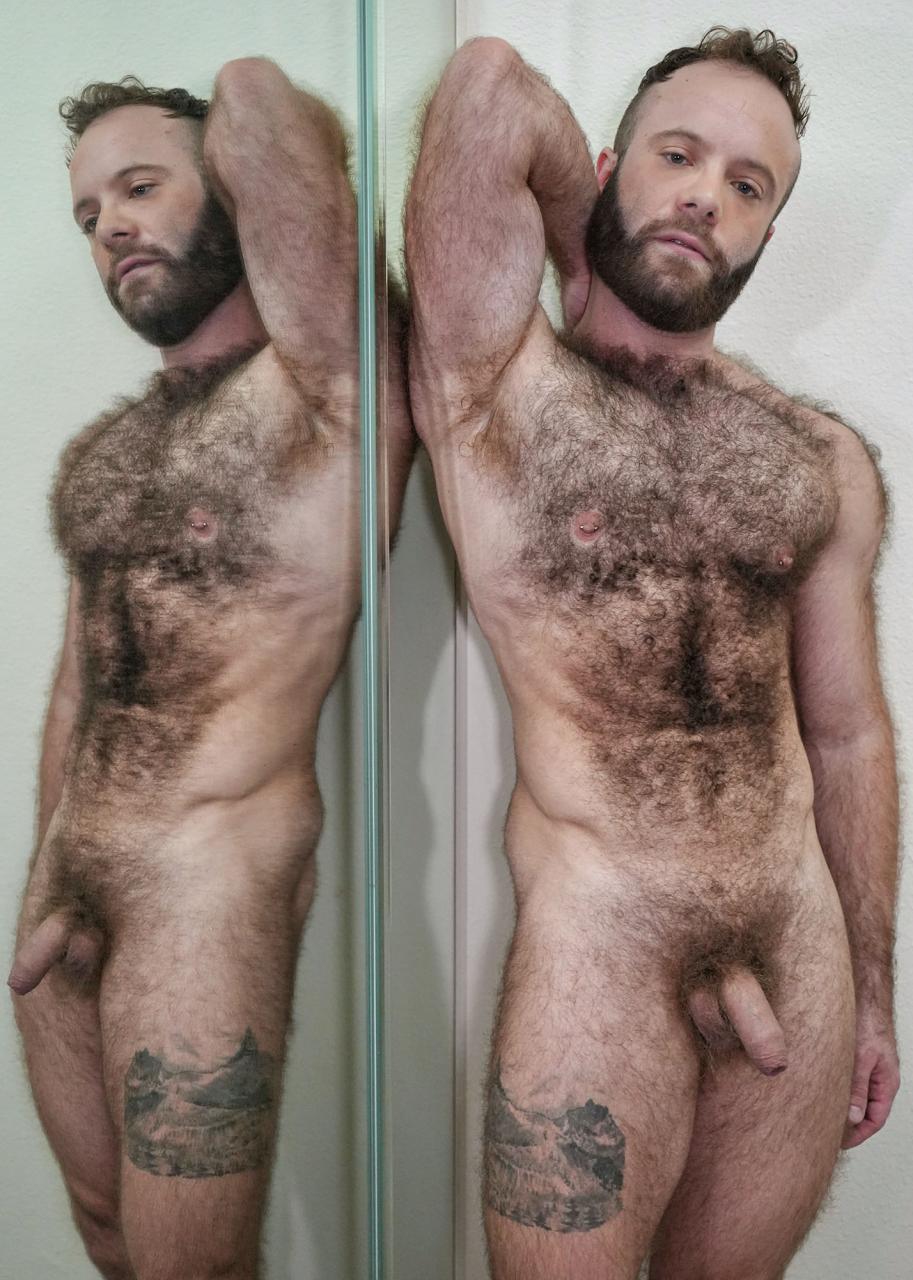 Jarren Shan: Love Extremely Hairy Guys? He’s the Boss