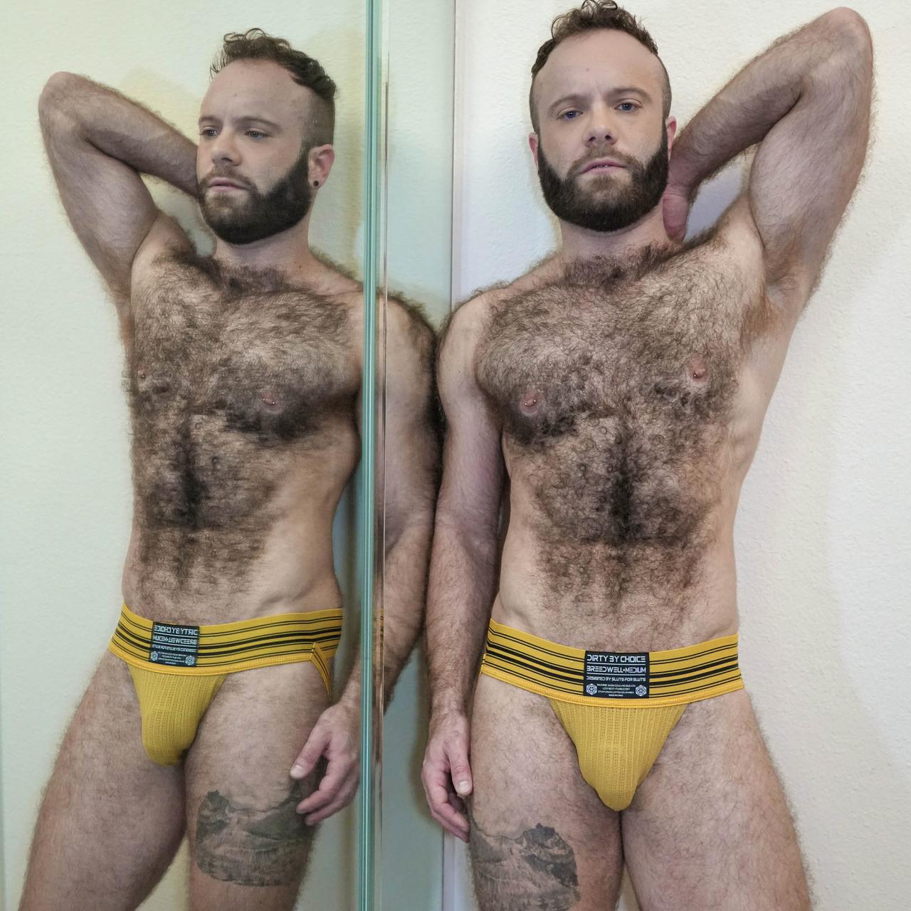 Jarren Shan: Love Extremely Hairy Guys? He’s the Boss