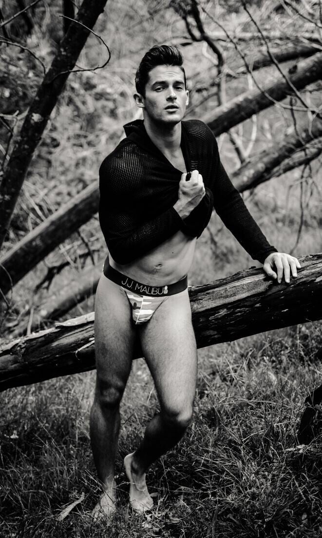 Jordan Lipes: Fashion and Erotic Model