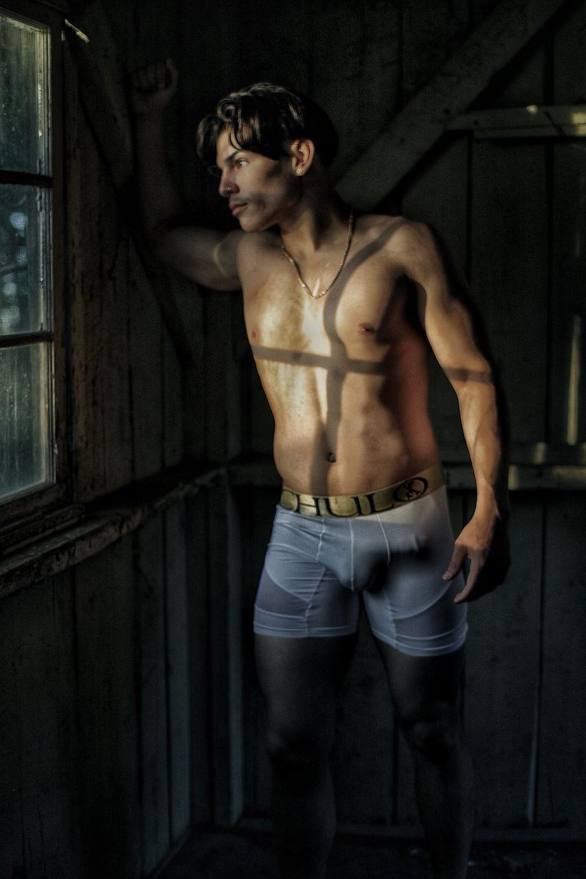 Julian Arteaga and His Alluring Bulge