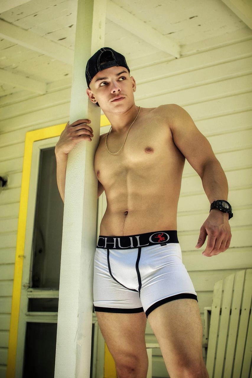 Julian Arteaga and His Alluring Bulge
