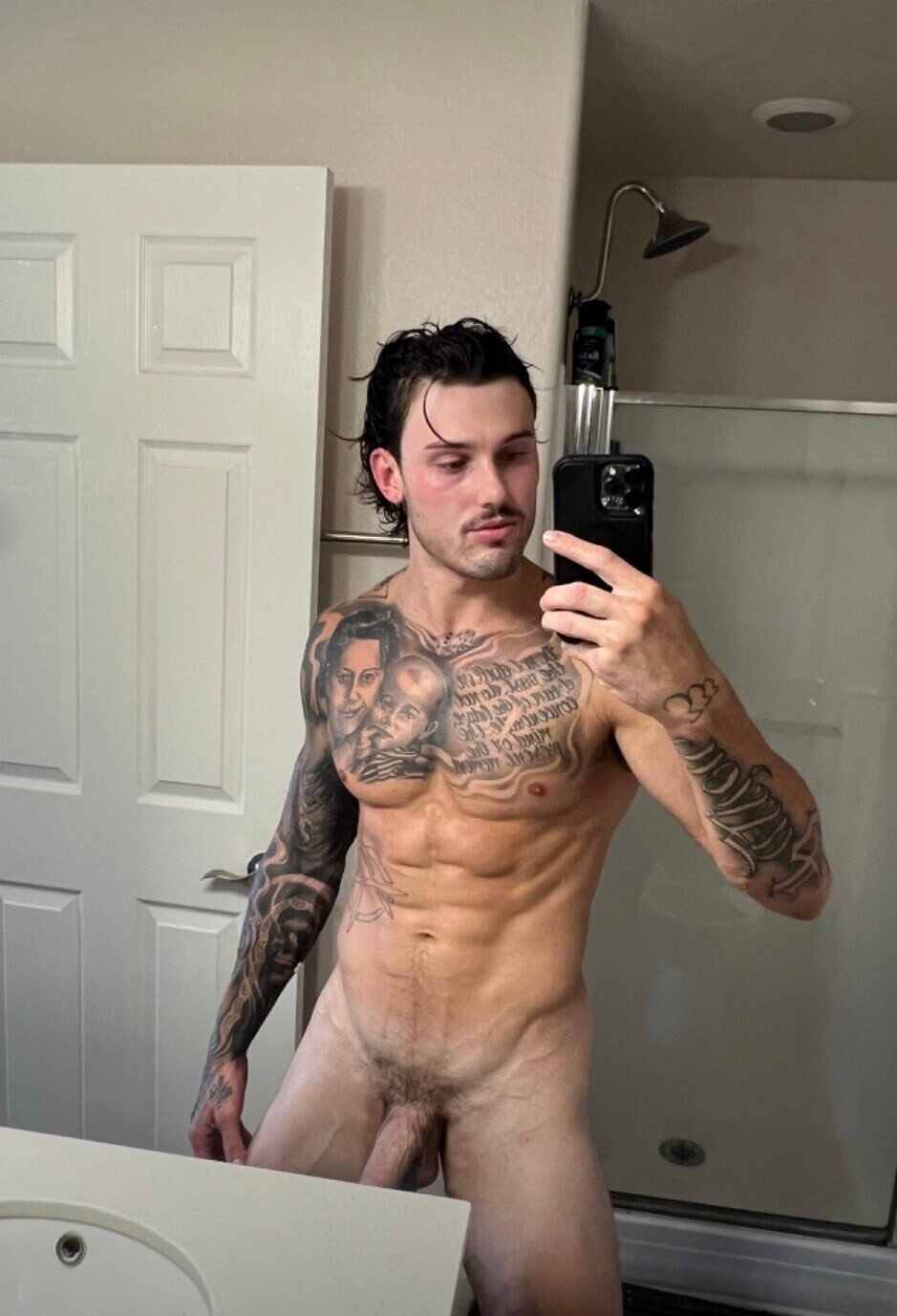 Liam Fitzgerald – The sexy coach we all dream of sweating with