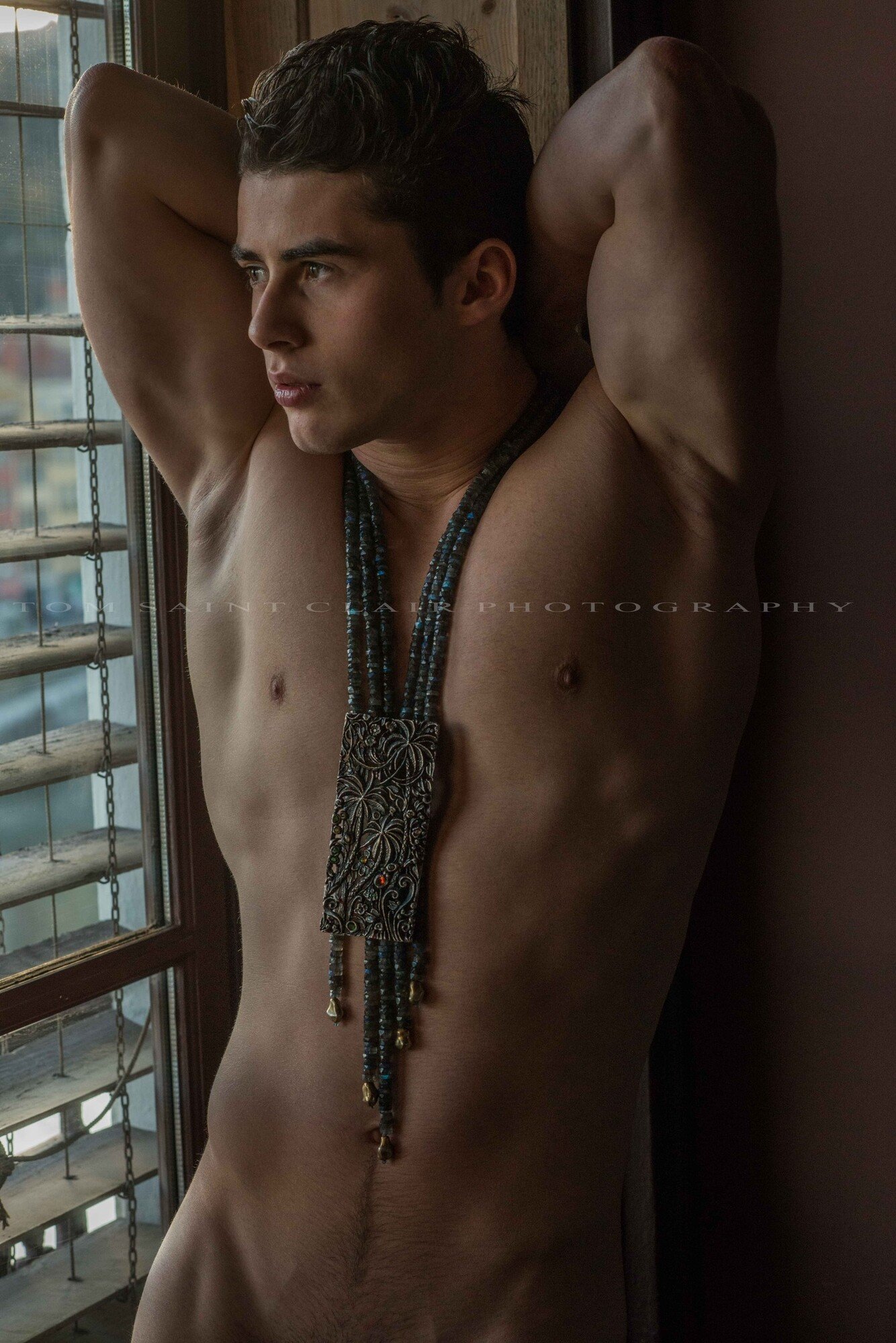 Mateo Lanzi: A Sizzling New Hottie on the Block