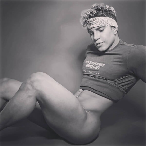 Naked, well-hung men by photographer Emilio Gomont