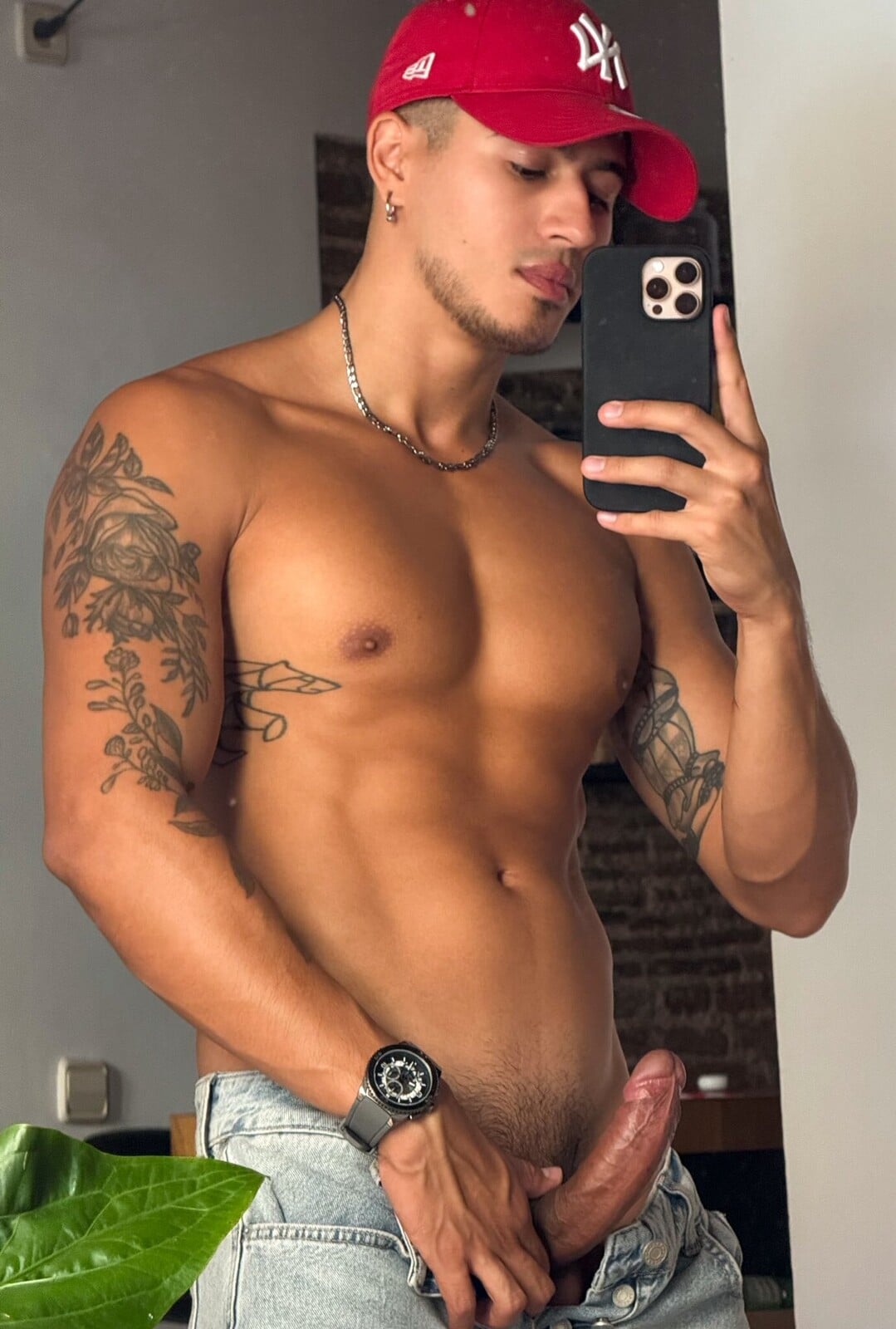 Nicolas Novoa, Colombia’s Hottest Export to Belgium