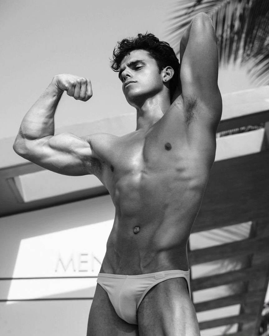 Nik Ball: College Boy with an Athletic Body
