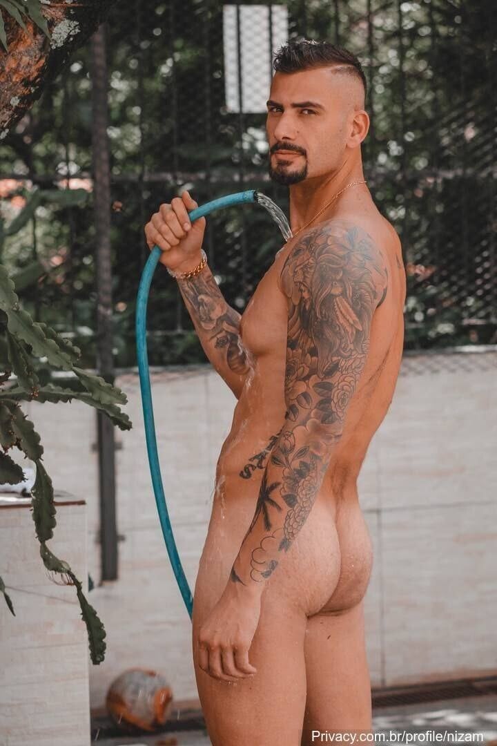Nizam Hayek – The Big Brother Brasil 2024 hunk who turns up the heat