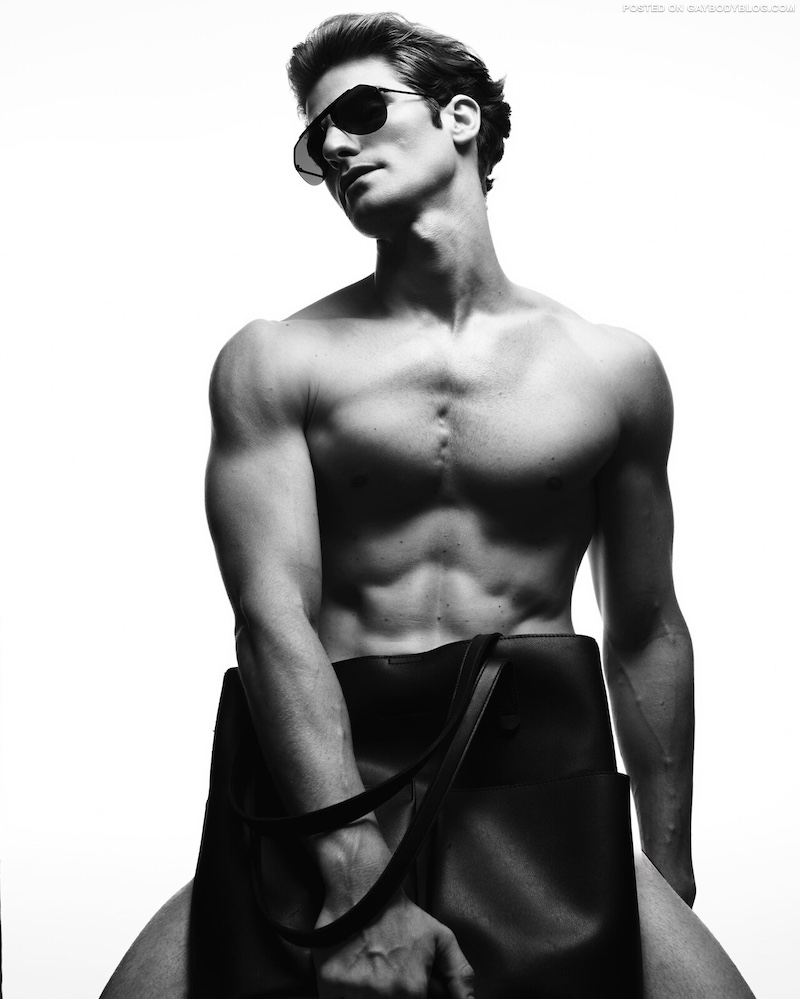 Ripped Male Model Tommaso Pajola
