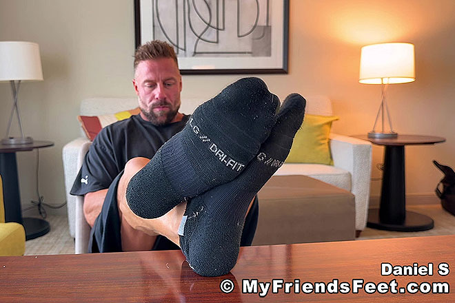 Spy on Daniel's Feet