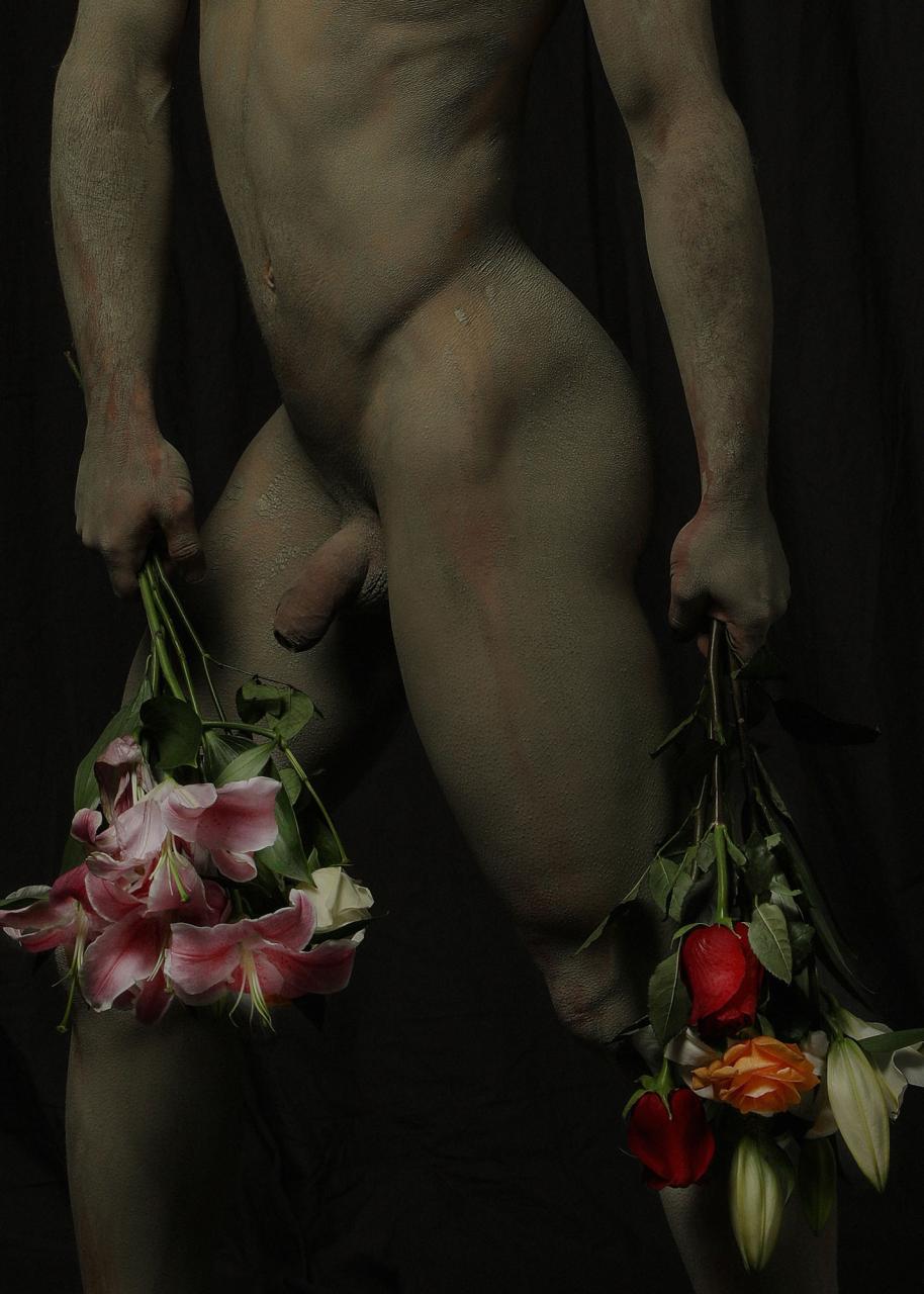 The Anatomy of a Smooth and Sculpted Guy