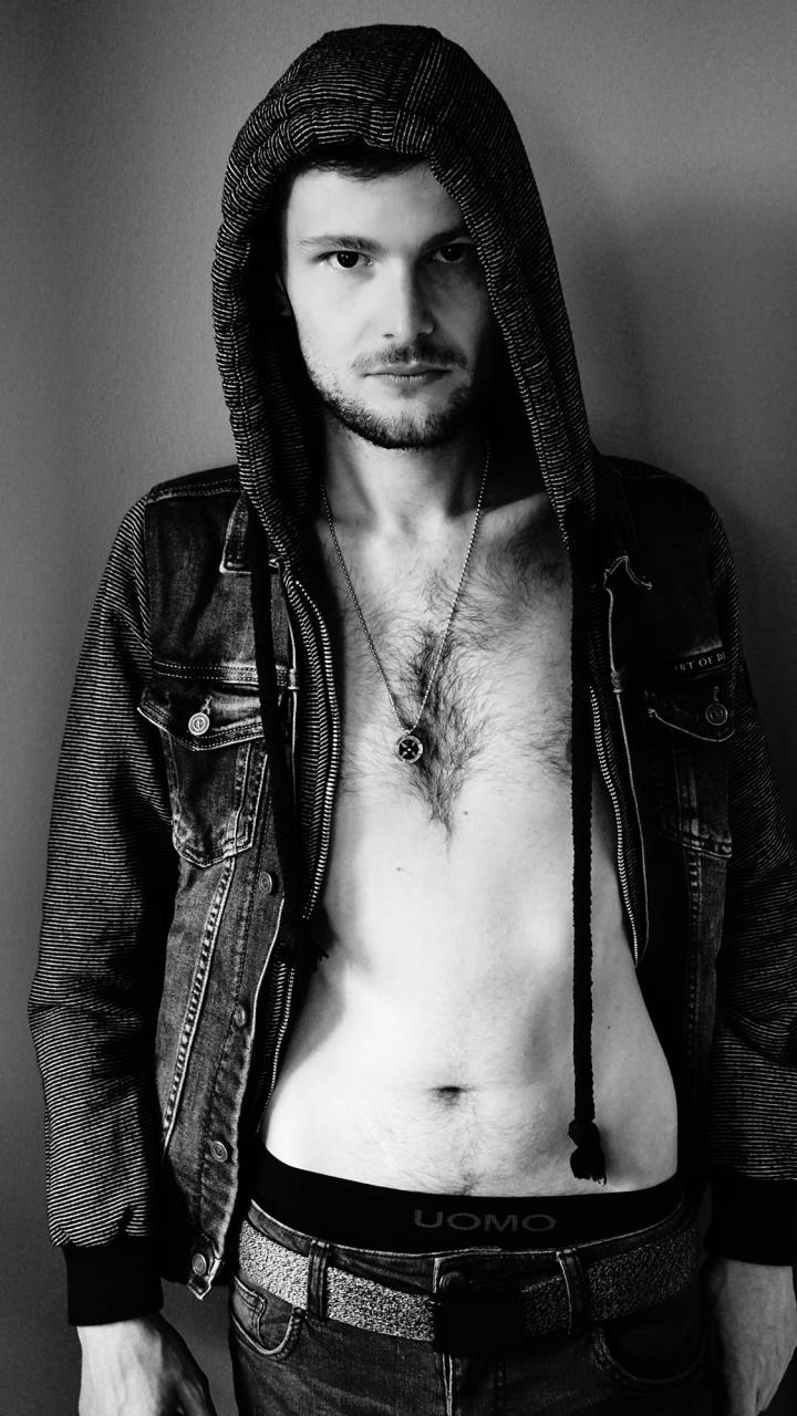 THE DEEP LOOK OF GABRIEL – Gabriel by Alberto Bellani.