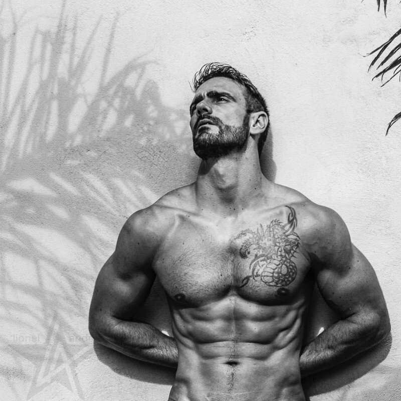 The Stunning Model Jess Vill Stripped Naked