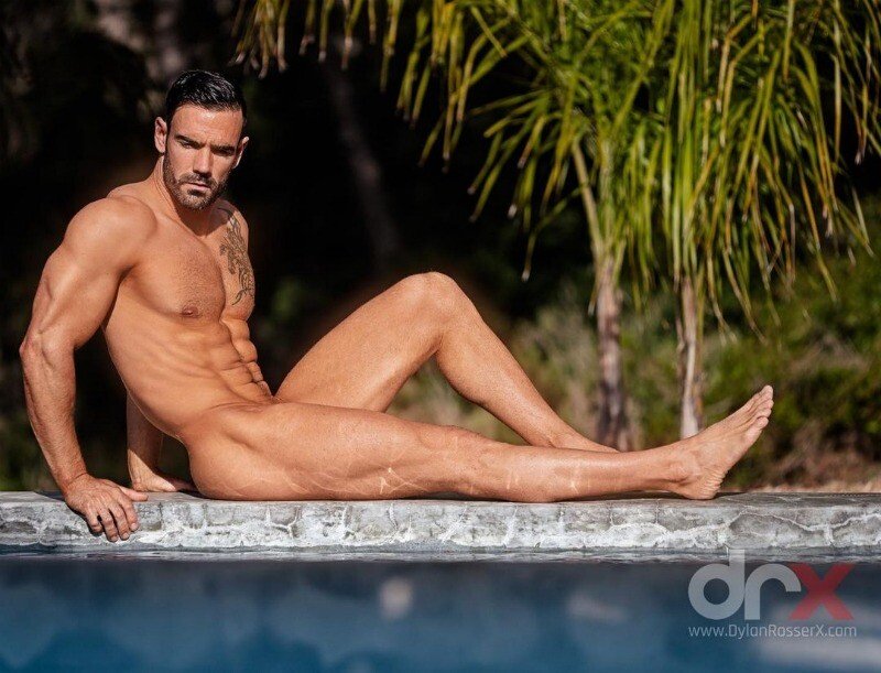 The Stunning Model Jess Vill Stripped Naked