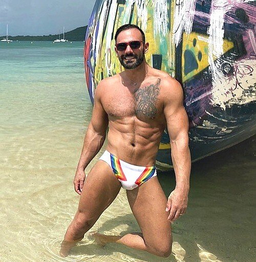 The Stunning Model Jess Vill Stripped Naked