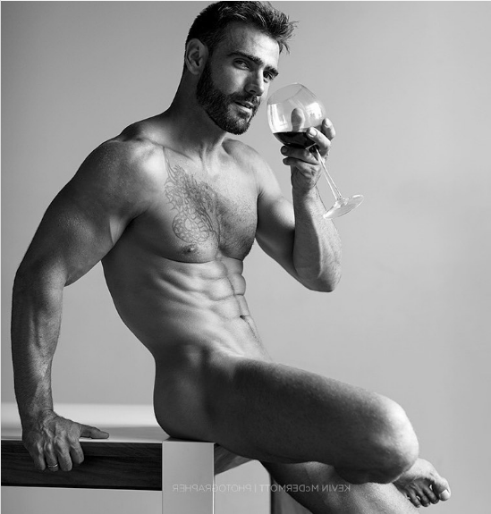 The Stunning Model Jess Vill Stripped Naked