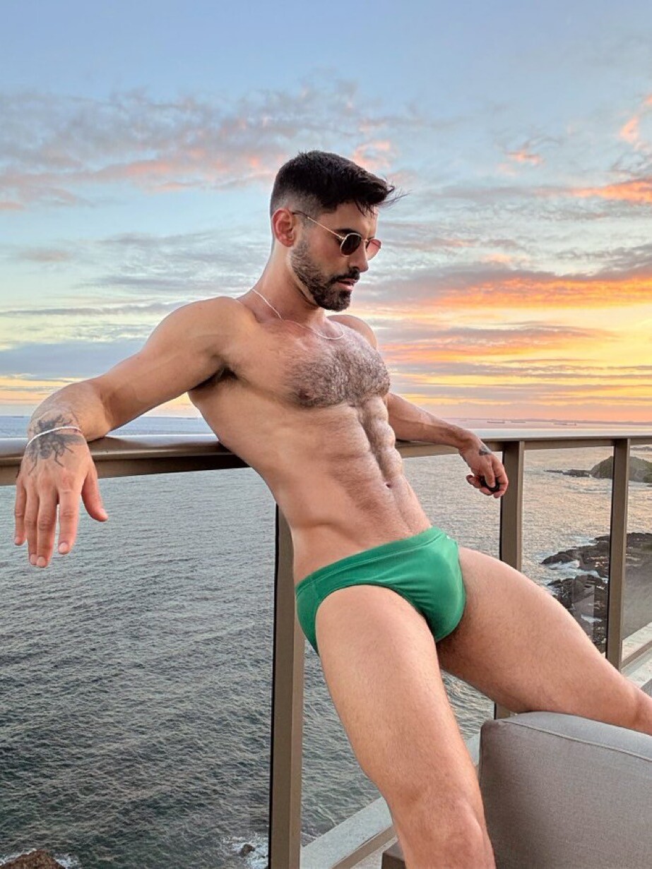 Thiago Lazzarato: the Brazilian daddy who makes you forget all the others