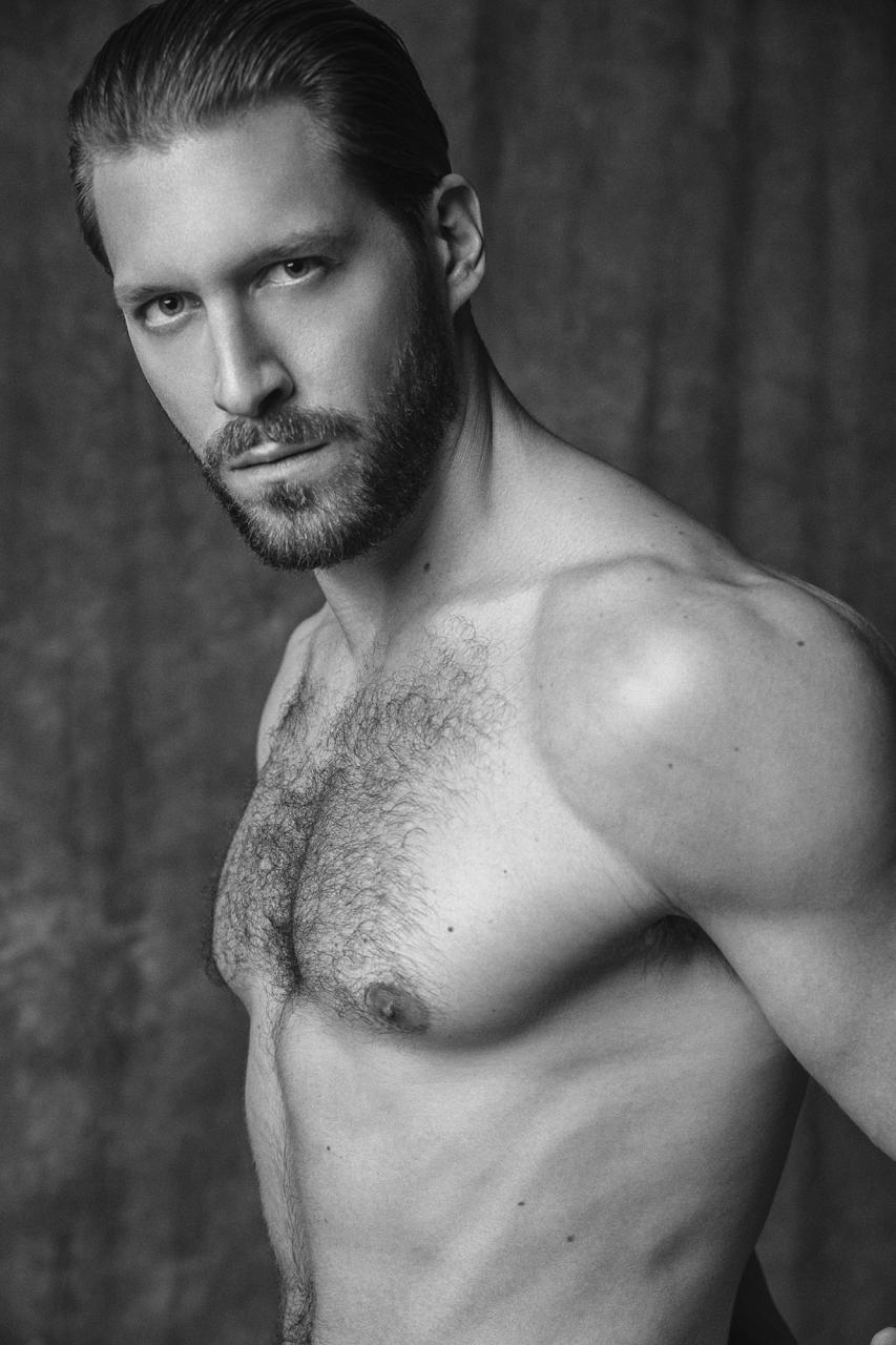 Witek Chłus: The Epitome of Raw Masculine Beauty