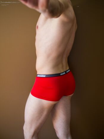 Red Aussiebum 1