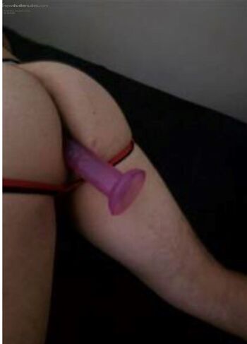 Who wants to help me play with my toys ?