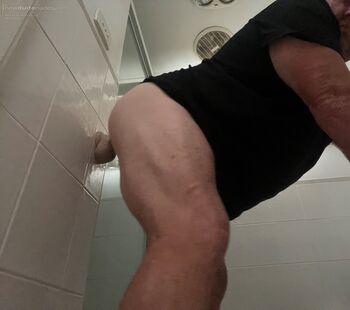 Cum shot