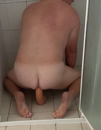 John Holmes dong