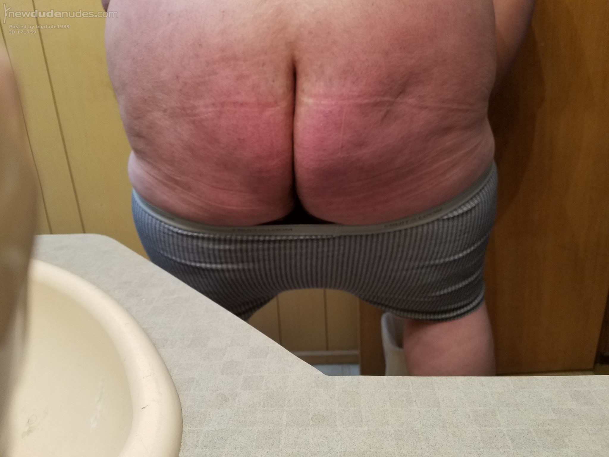 Im waiting for someone to cum in me