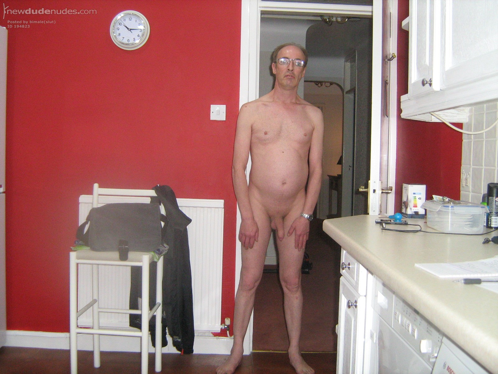 chris the slut haveing some naked fun